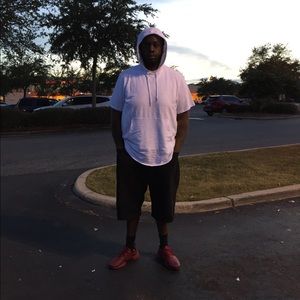 Meet your Posher, Charles